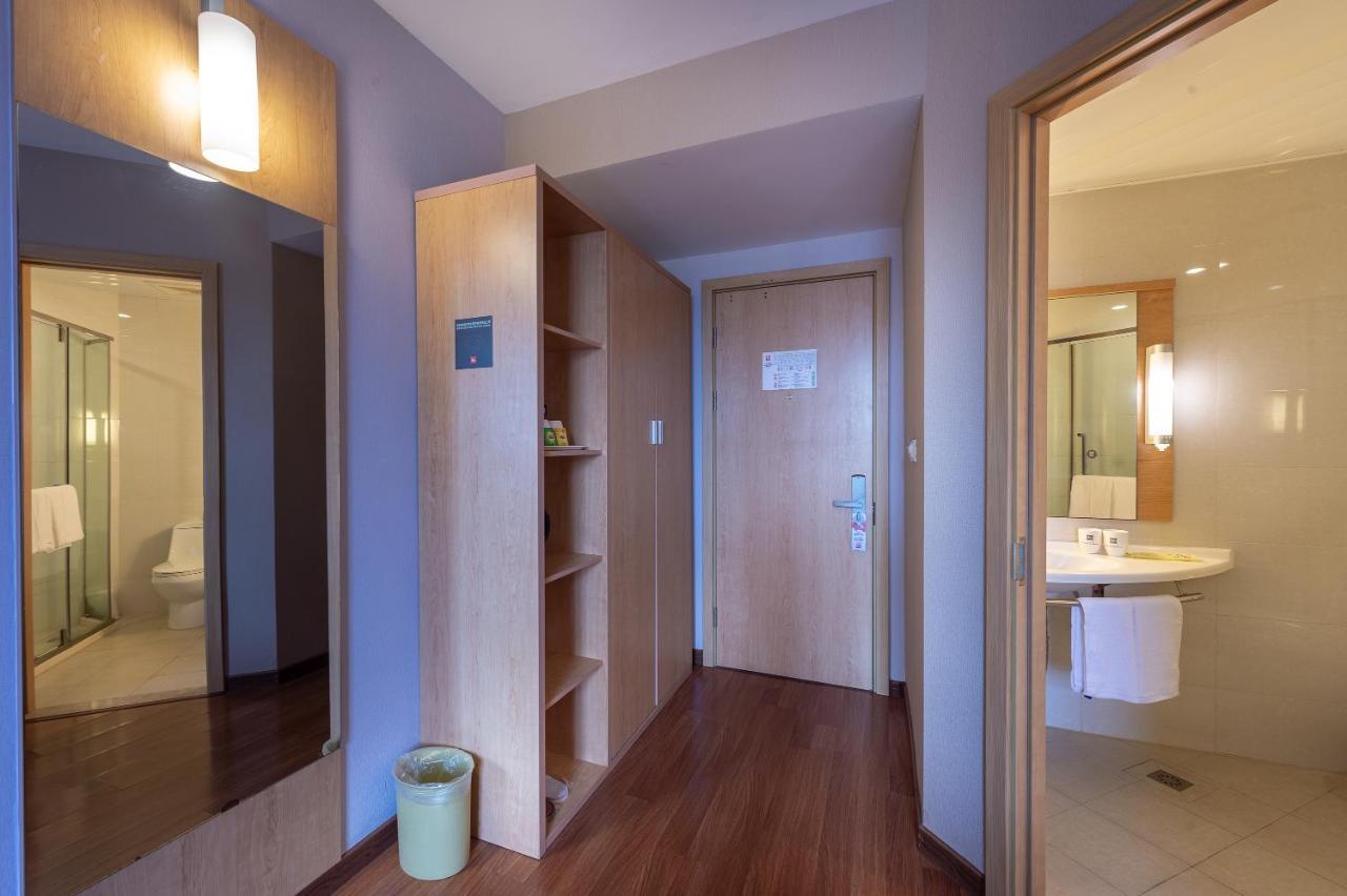 Ibis Hangzhou Huanglong Sports Center Hotel Zewnętrze zdjęcie